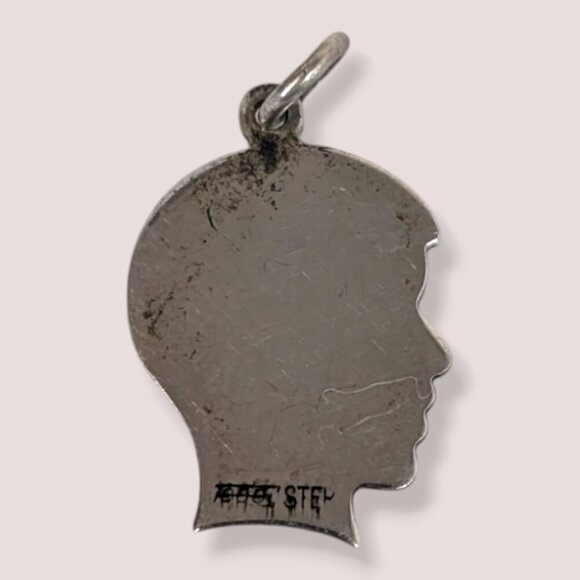 (2/$20) Vintage Sterling Silver Boys Head Charm - Picture 2 of 4